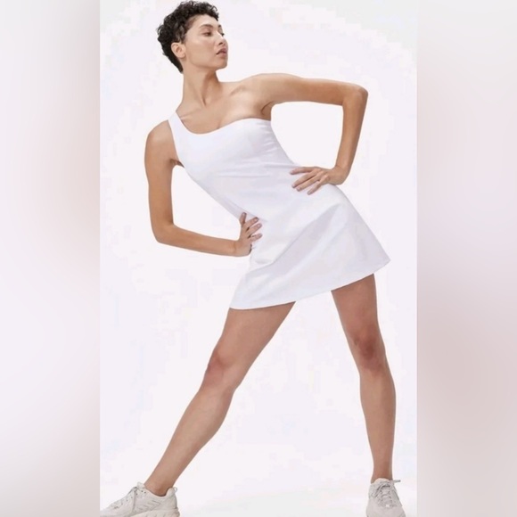 NWT Outdoor Voices SOLD OUT One Shoulder Dress Built in Bra only White Size L - Picture 5 of 16